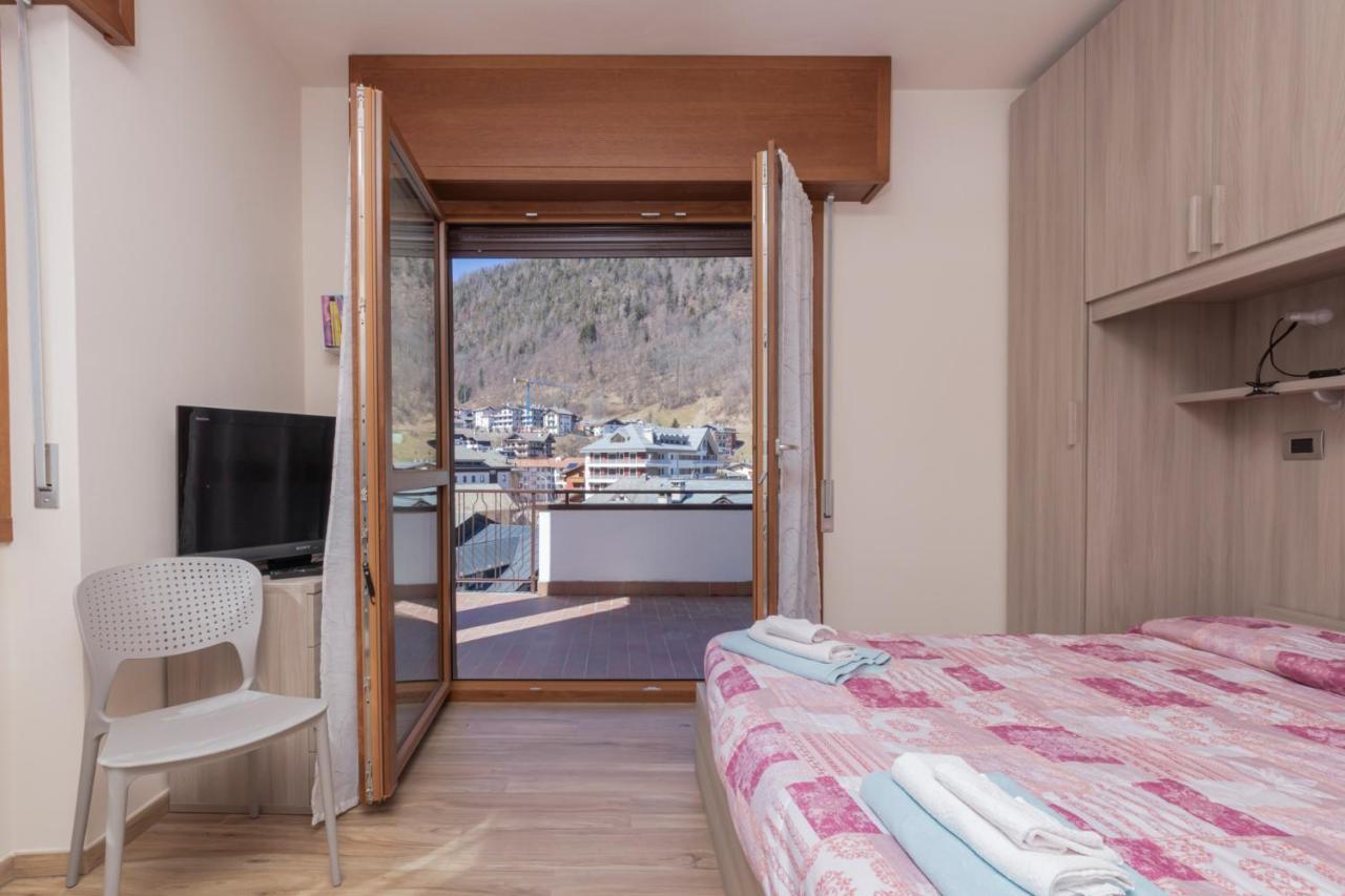 Europa Master Guest Apartment Априка Екстериор снимка
